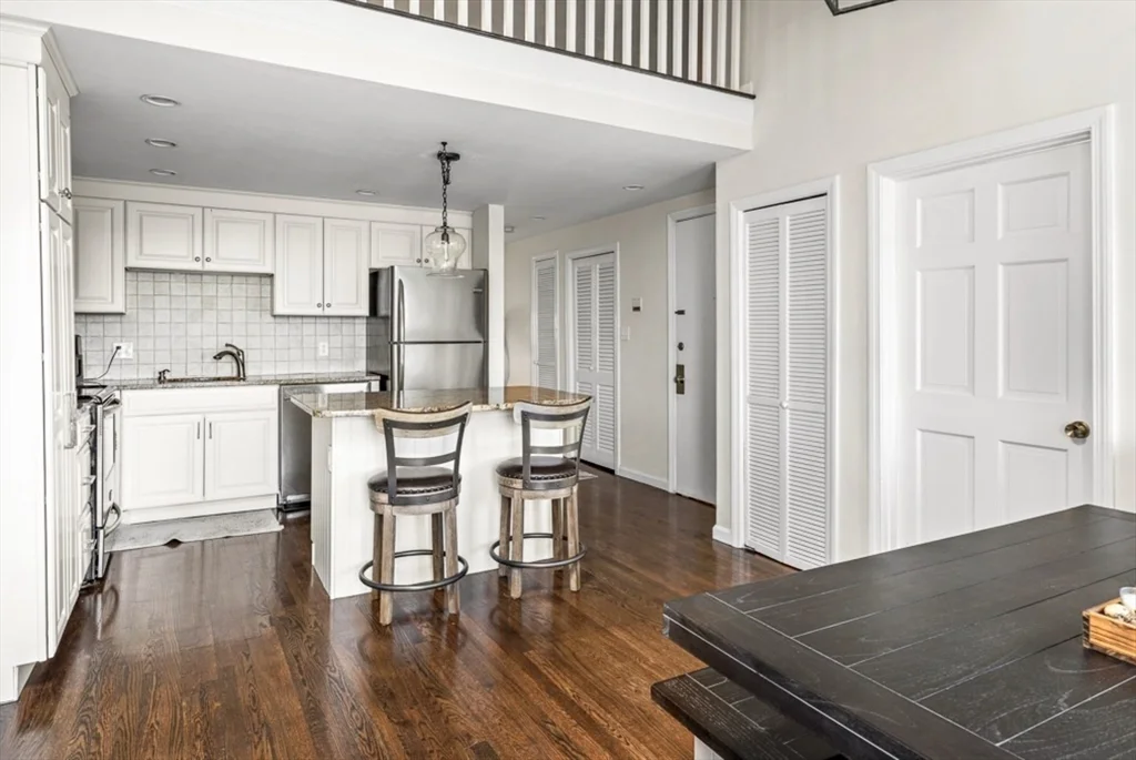 2 bed, 1 bath apartment for rent at 53 M St Unit 4, South Boston — photo 3 of 15