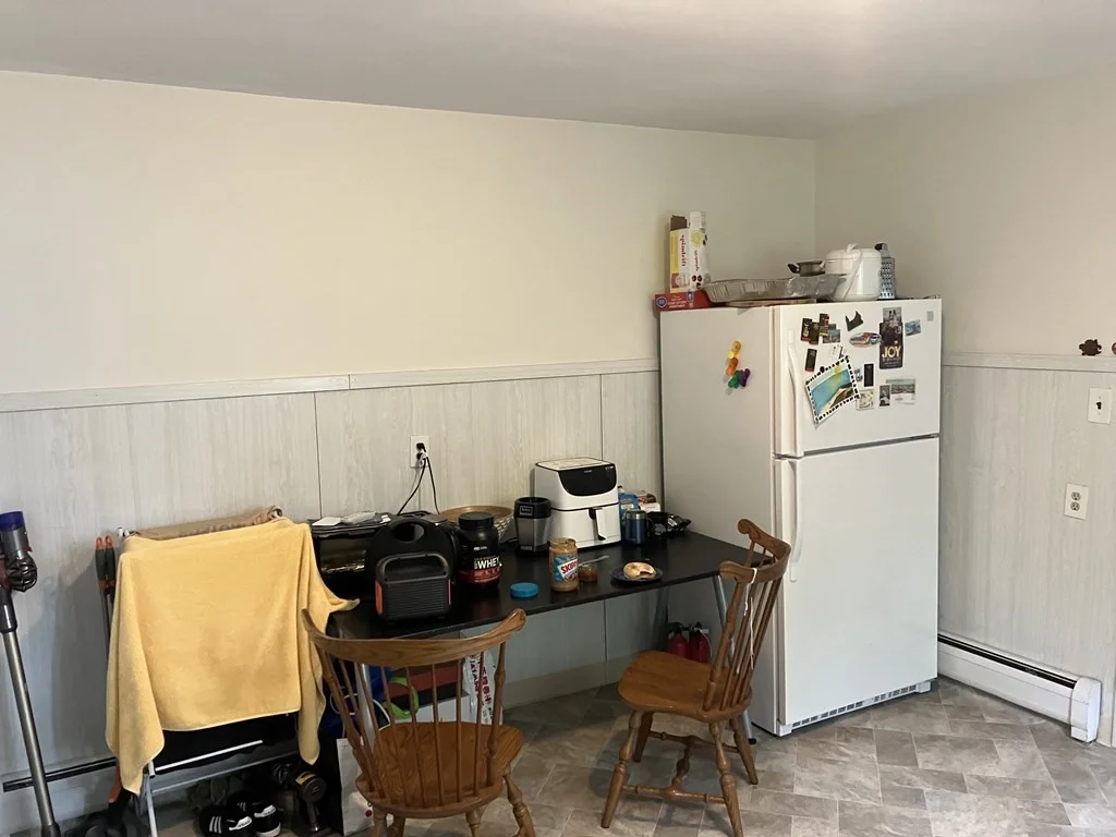 3 bed, 1 bath apartment for rent at 53 Main St Unit 1, Somerville — photo 2 of 12