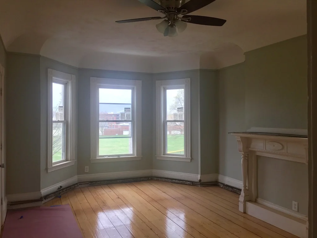 2 bed, 1 bath apartment for rent at 53 Marcella Unit 1, Roxbury — photo 2 of 6