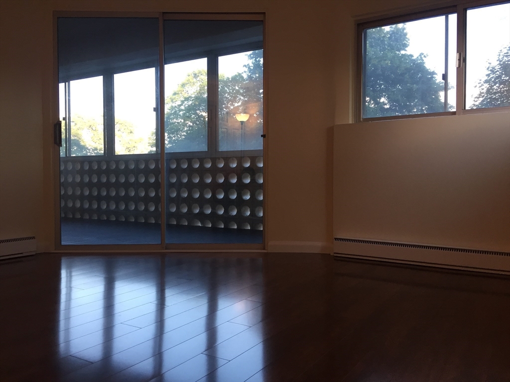2 bed, 1 bath apartment for rent at 53 Melrose St Unit 2H, Melrose — photo 5 of 6