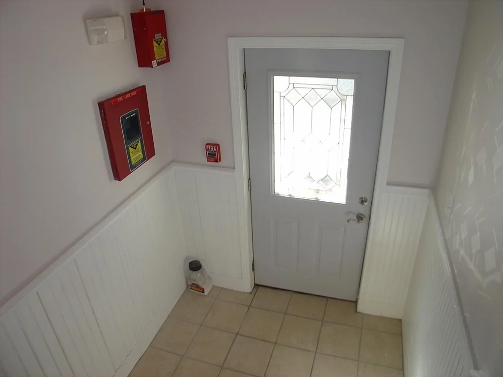 2 bed, 1 bath apartment for rent at 53 Middle St Unit 2, South Boston — photo 10 of 12