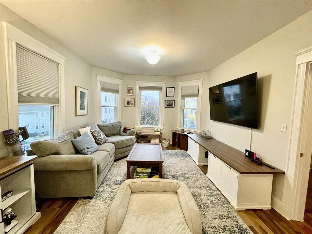 2 bed, 2 bath apartment for rent at 53 Montvale Unit 1, Roslindale — photo 3 of 13