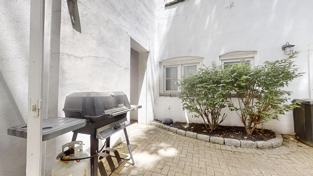 1 bed, 1 bath apartment for rent at 53 N Mead St Unit C3, Charlestown — photo 11 of 16