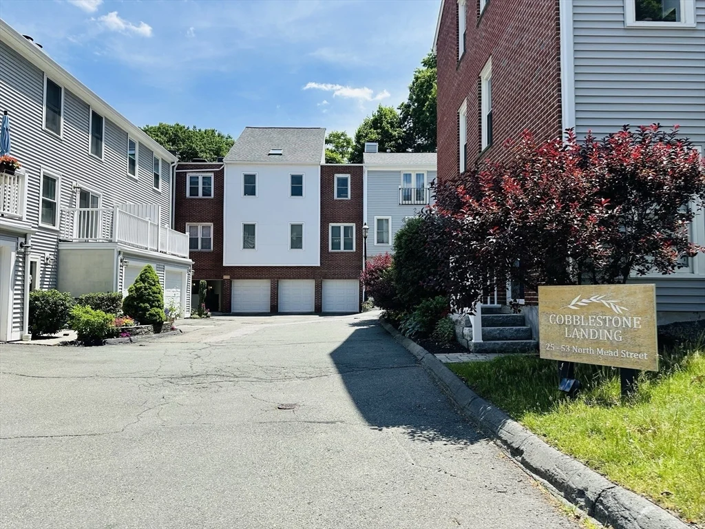 1 bed, 1 bath apartment for rent at 53 N Mead St Unit C3, Charlestown — photo 16 of 16