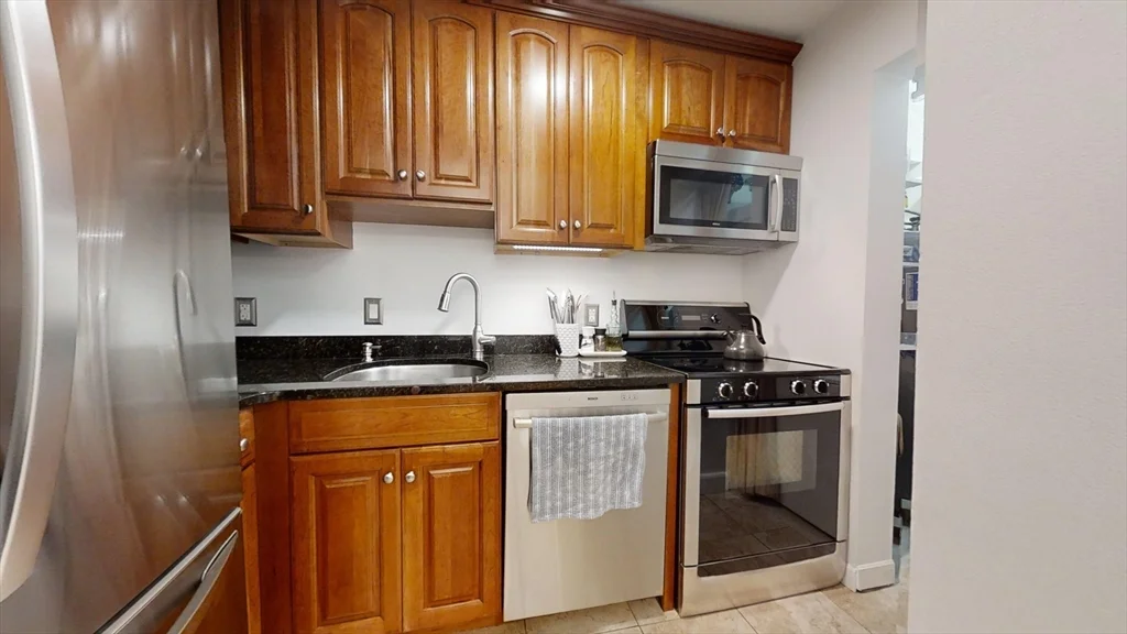 1 bed, 1 bath apartment for rent at 53 N Mead St Unit C3, Charlestown — photo 7 of 16
