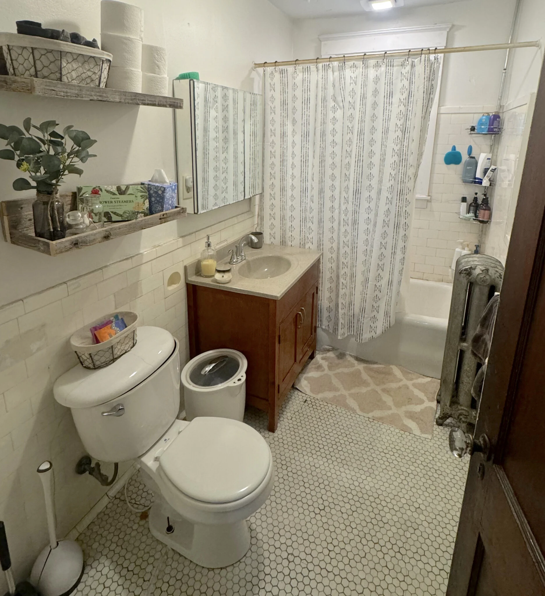 3 bed, 1 bath apartment for rent at 53 Nottinghill Rd Unit 2, Brighton — photo 7 of 12