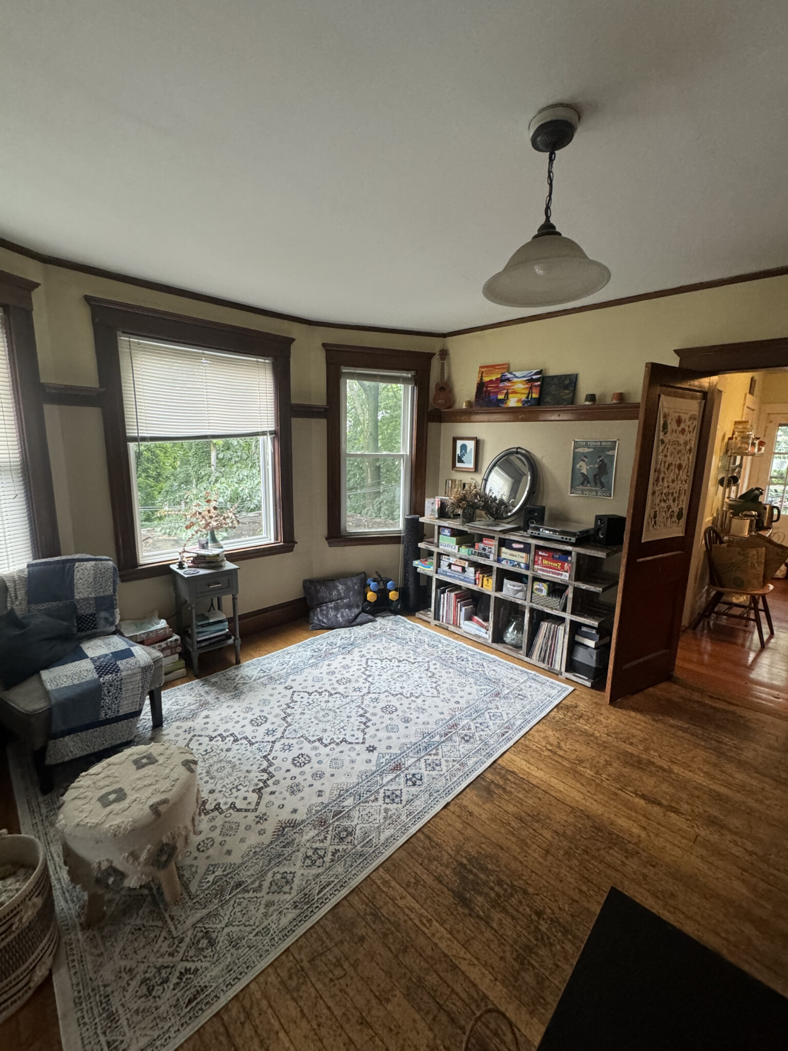 3 bed, 1 bath apartment for rent at 53 Nottinghill Unit 1, Brighton — photo 6 of 11