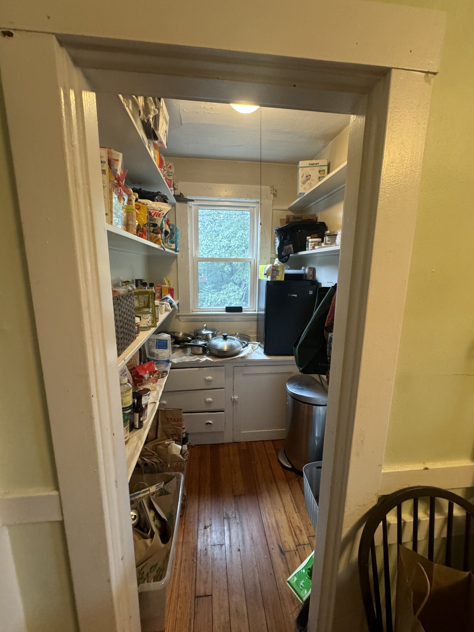 3 bed, 1 bath apartment for rent at 53 Nottinghill Unit 1, Brighton — photo 9 of 11