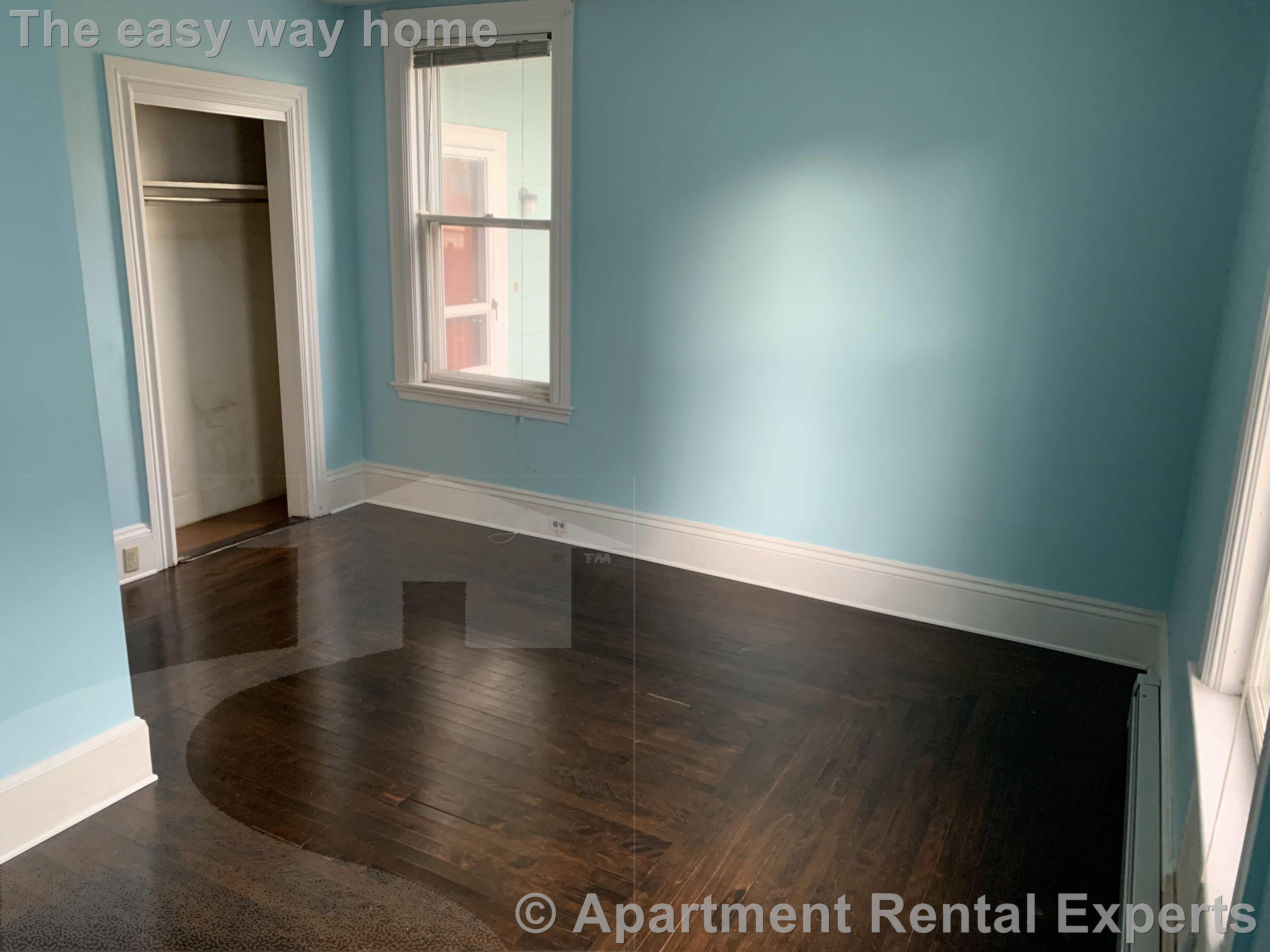 2 bed, 1 bath apartment for rent at 53 Oakland St Unit 1, Medford Square — photo 4 of 33