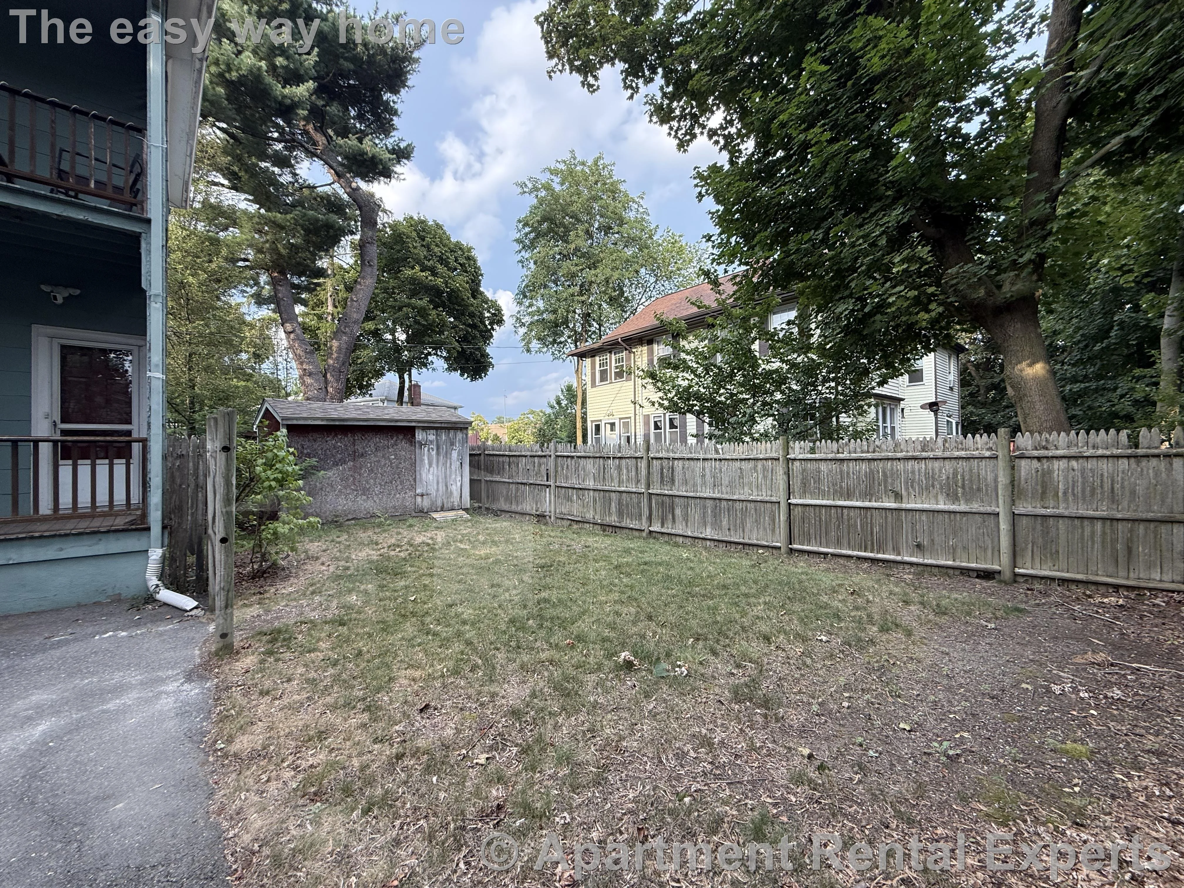 2 bed, 1 bath apartment for rent at 53 Oakland St Unit 1, Medford Square — photo 16 of 33