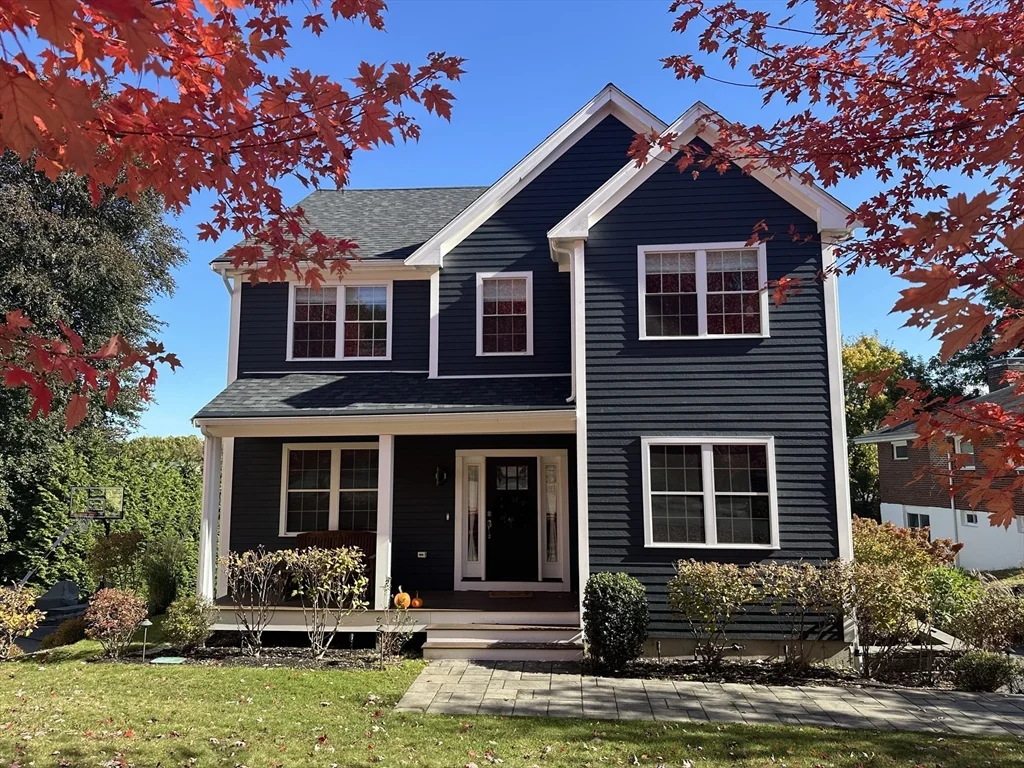 5 bed, 2 bath apartment for rent at 53 Old Mystic St, Arlington — photo 1 of 31