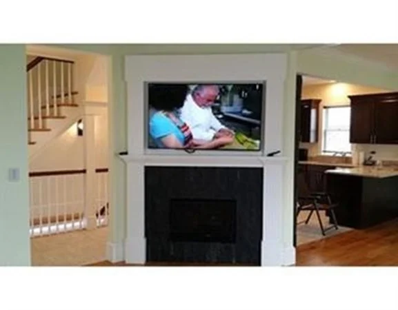 3 bed, 2 bath apartment for rent at 53 Orchard St, Dedham — photo 7 of 13