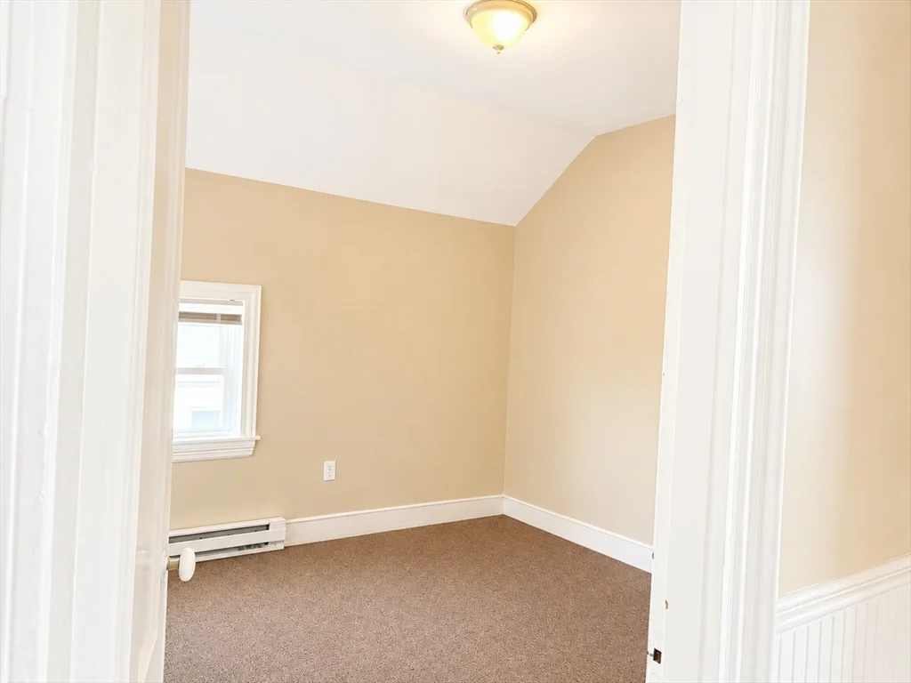 3 bed, 1 bath apartment for rent at 53 Oxford St Unit 3, Fall River — photo 12 of 19