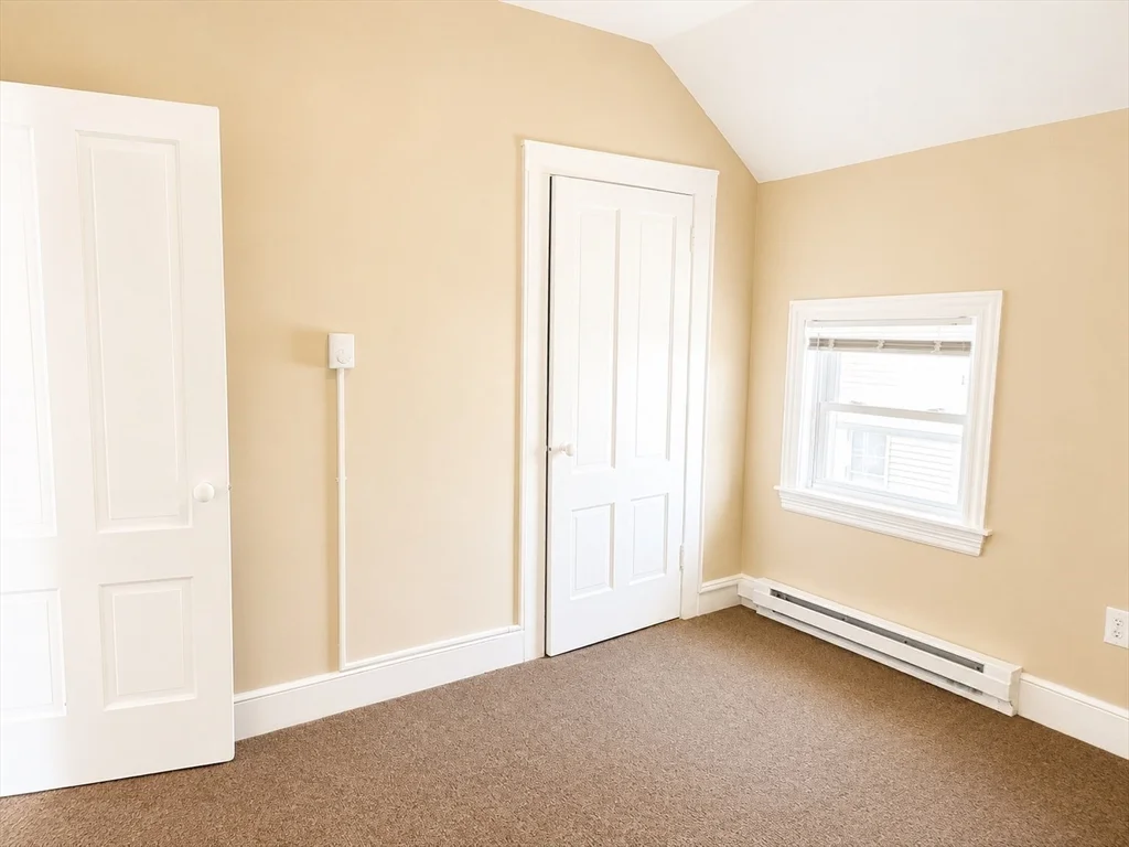 3 bed, 1 bath apartment for rent at 53 Oxford St Unit 3, Fall River — photo 15 of 19