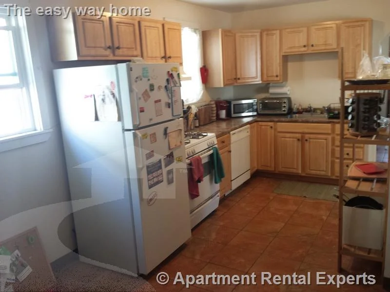 4 bed, 2 bath apartment for rent at 53 Porter Rd, Porter Square — photo 1 of 5