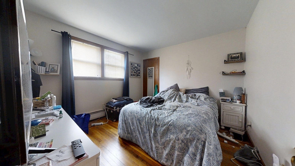 3 bed, 1 bath apartment for rent at 53 Quincy St Unit 53, Watertown — photo 9 of 11