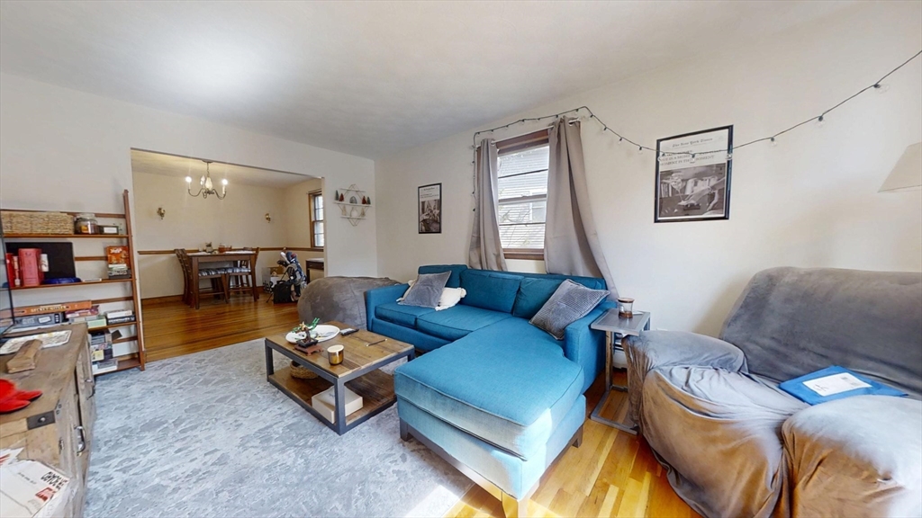 3 bed, 1 bath apartment for rent at 53 Quincy St Unit 53, Watertown — photo 3 of 11