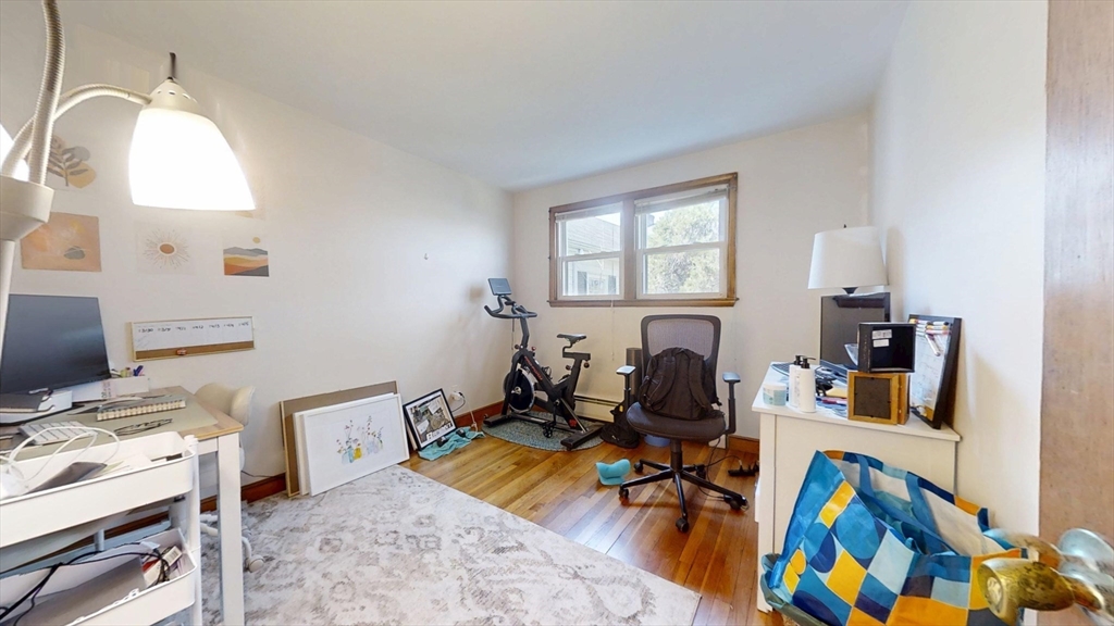 3 bed, 1 bath apartment for rent at 53 Quincy St Unit 53, Watertown — photo 8 of 11