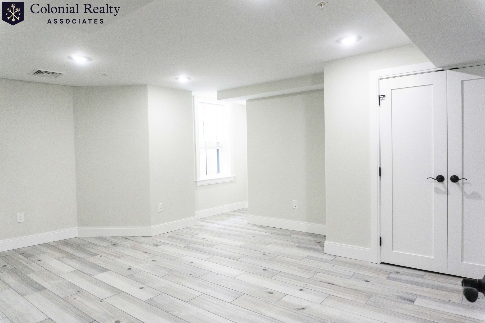 3 bed, 2 bath apartment for rent at 53 Quint Ave Unit 1, Allston — photo 4 of 8