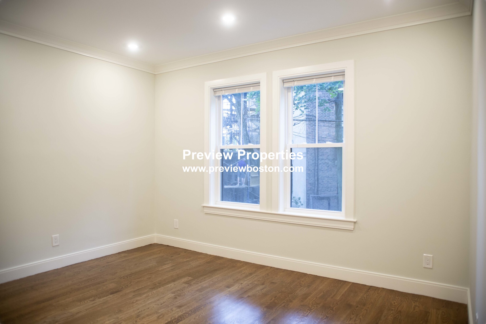 3 bed, 2 bath apartment for rent at 53 Quint Ave Unit 1P, Allston — photo 6 of 11