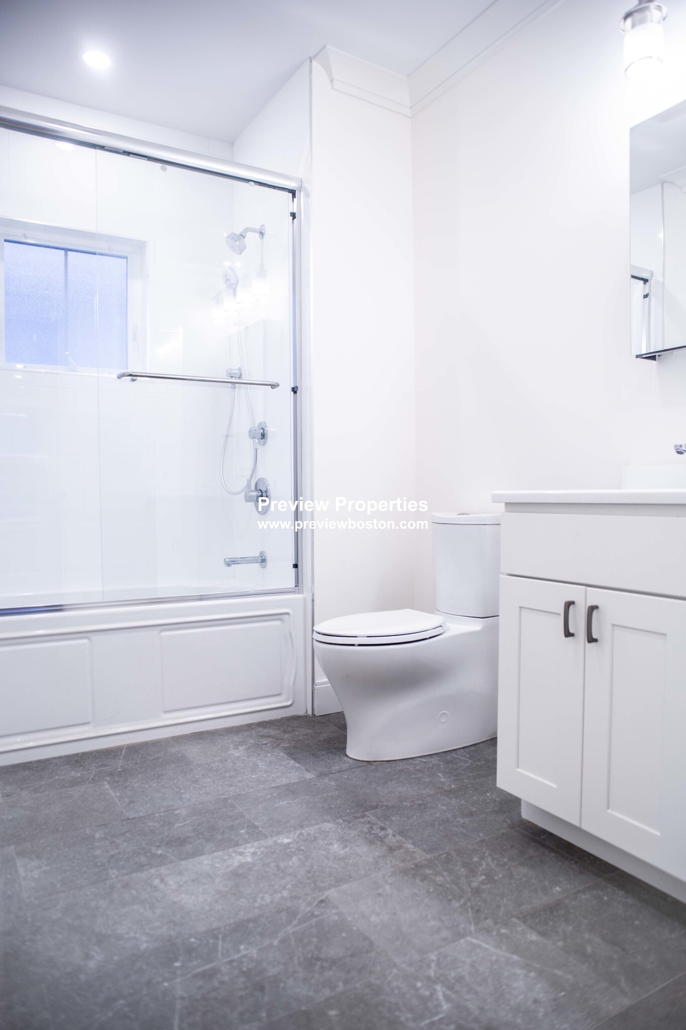 3 bed, 2 bath apartment for rent at 53 Quint Ave Unit 1P, Allston — photo 7 of 11