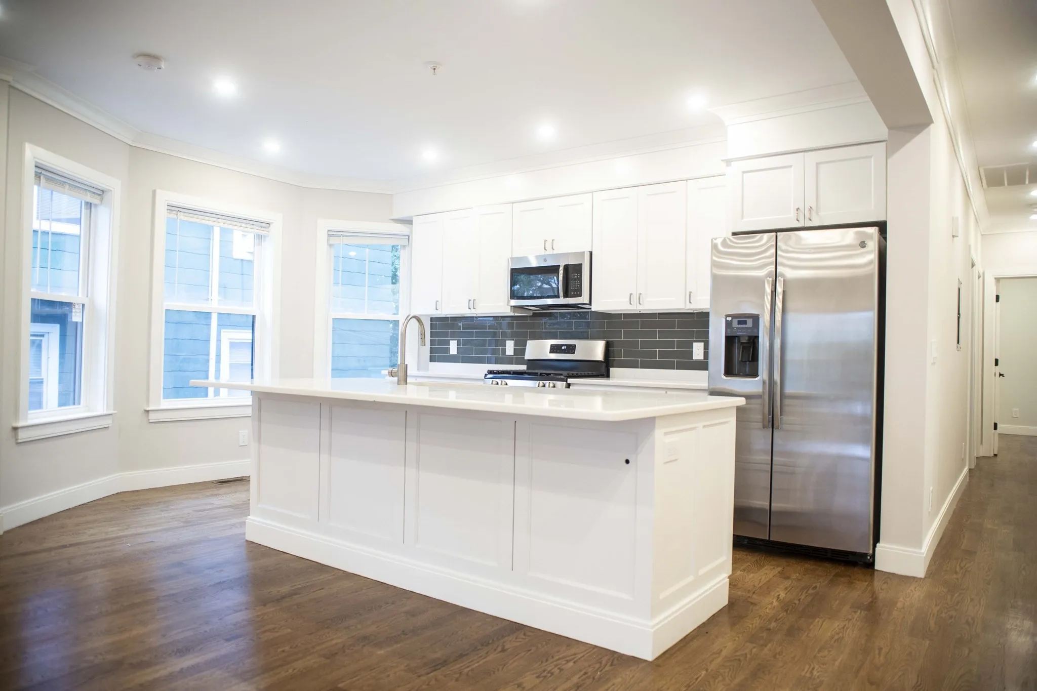 4 bed, 2 bath apartment for rent at 53 Quint Ave Unit 3, Brighton — photo 9 of 16