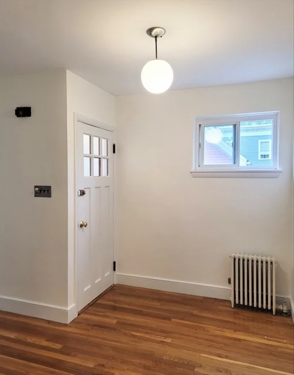 1 bed, 1 bath apartment for rent at 53 Sacramento Unit 2, Baldwin — photo 4 of 15