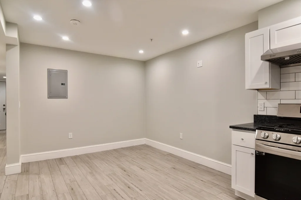2 bed, 2 bath apartment for rent at 53 Savin Hill Ave Unit B, Dorchester — photo 11 of 11