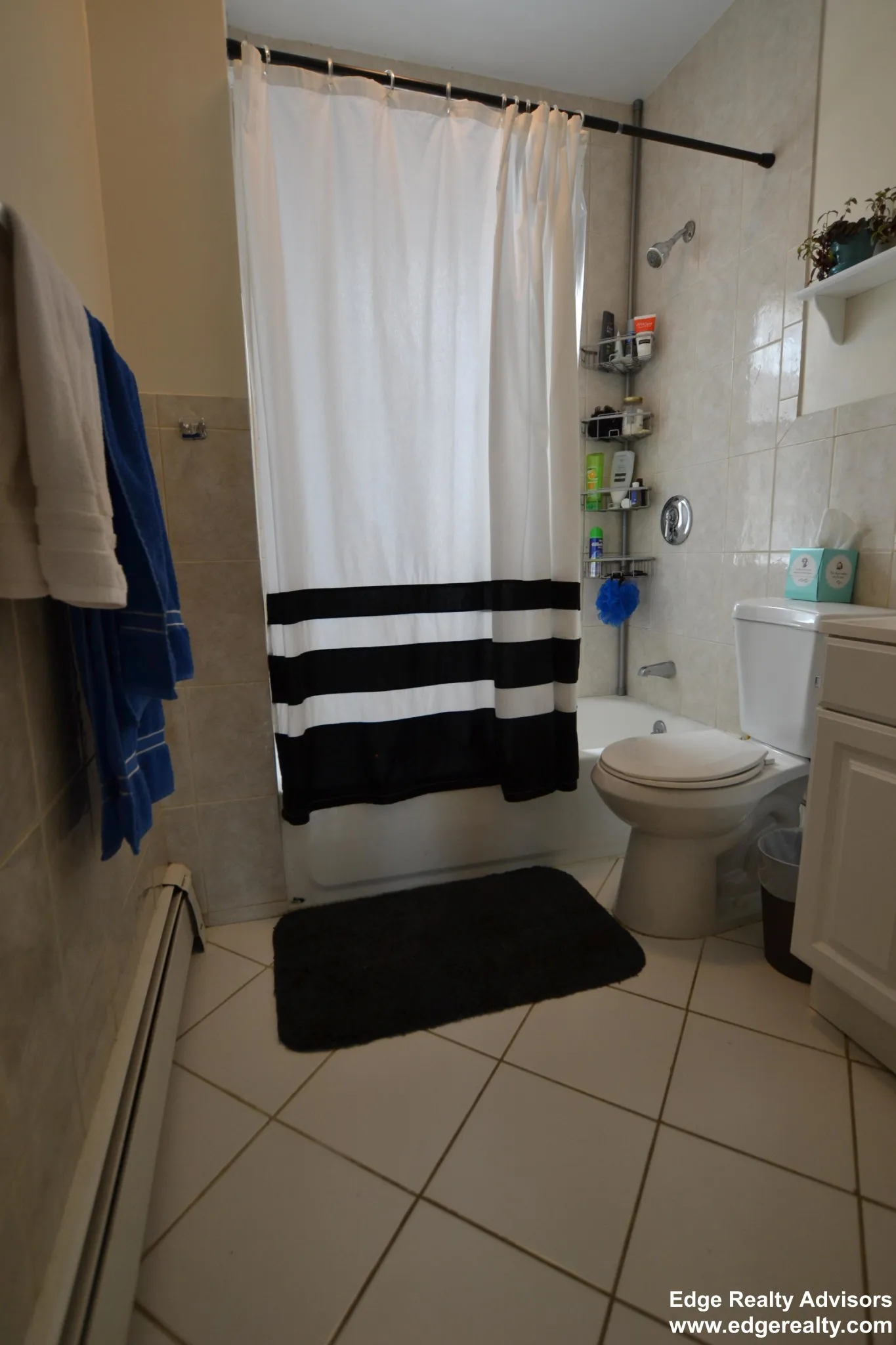 3 bed, 1 bath apartment for rent at 53 Shannon St Unit Boston, Brighton — photo 6 of 9