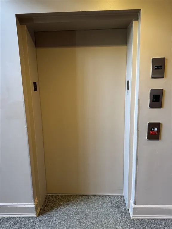 2 bed, 1 bath apartment for rent at 53 Steeplechase Ct Unit 53, Zip 01832 — photo 6 of 21