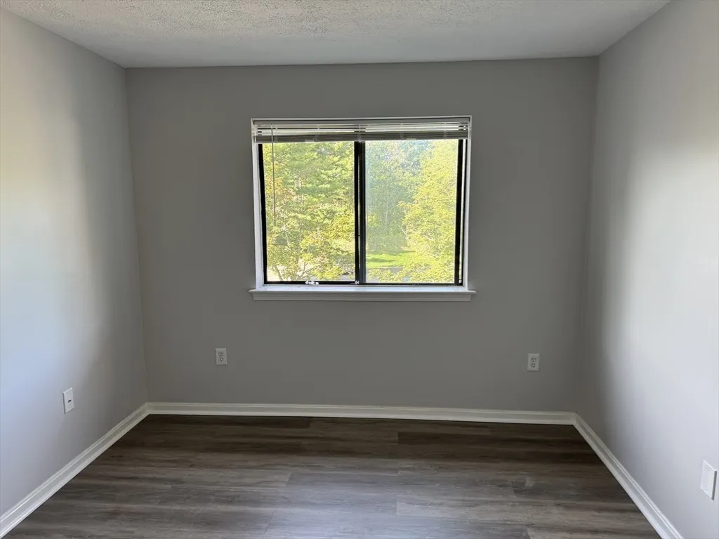 2 bed, 1 bath apartment for rent at 53 Steeplechase Ct Unit 53, Zip 01832 — photo 21 of 21