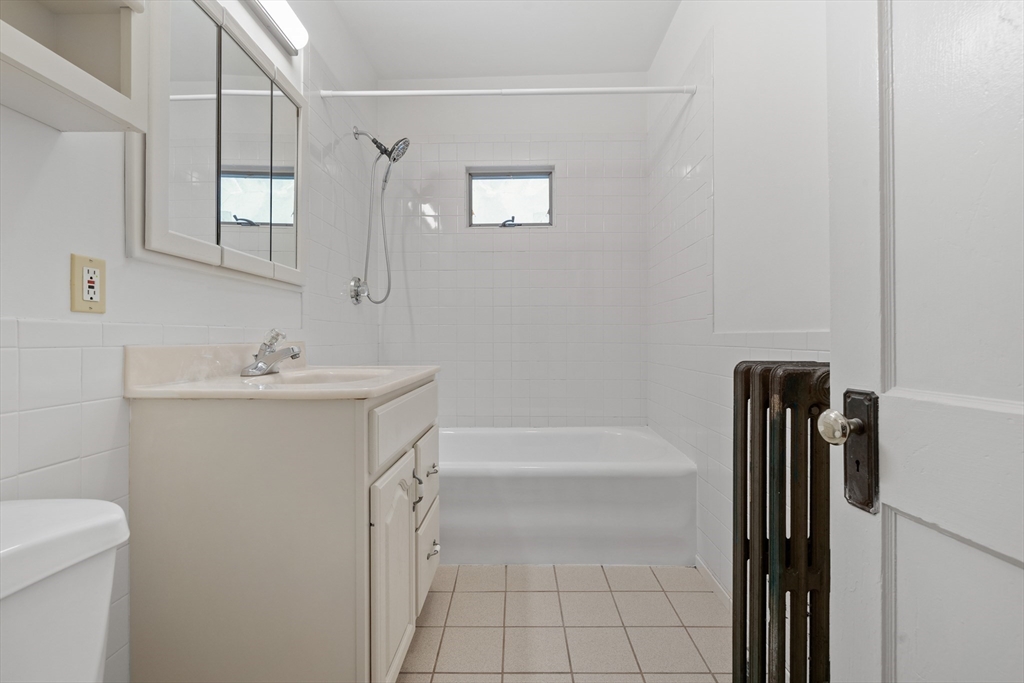 4 bed, 1 bath apartment for rent at 53 Stockton St Unit 2, Dorchester — photo 22 of 33