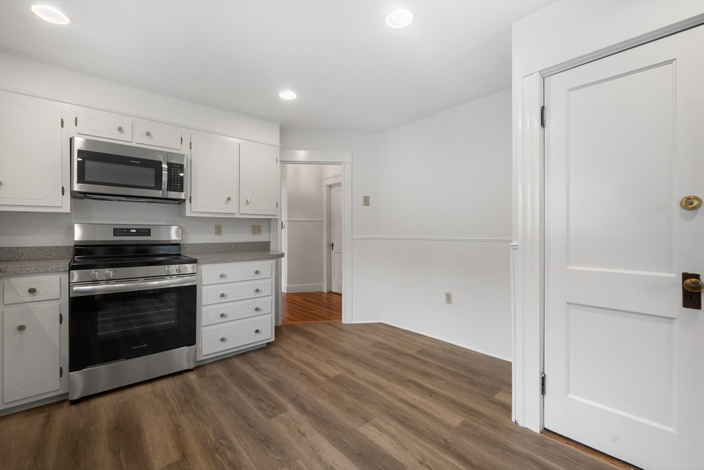4 bed, 1 bath apartment for rent at 53 Stockton St Unit 2, Dorchester — photo 6 of 33
