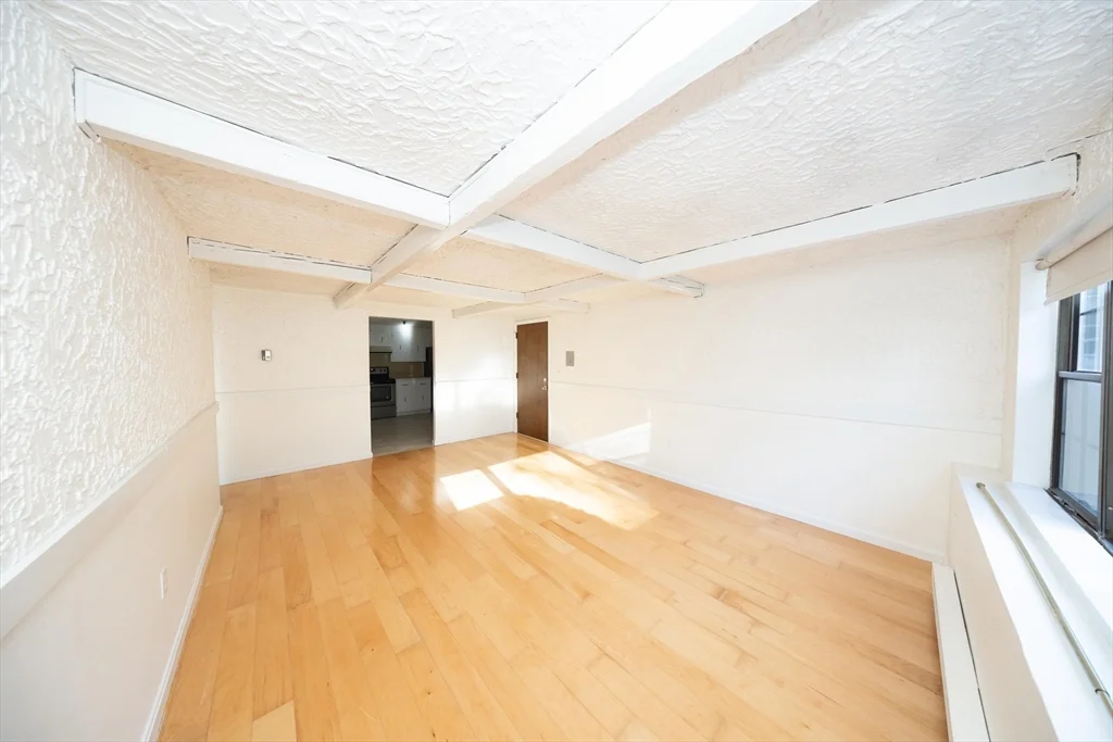 2 bed, 1 bath apartment for rent at 53 Swanson Ct Unit 11C, Boxborough
