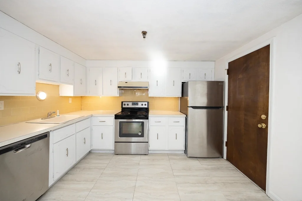 2 bed, 1 bath apartment for rent at 53 Swanson Ct Unit 11C, Boxborough — photo 6 of 31