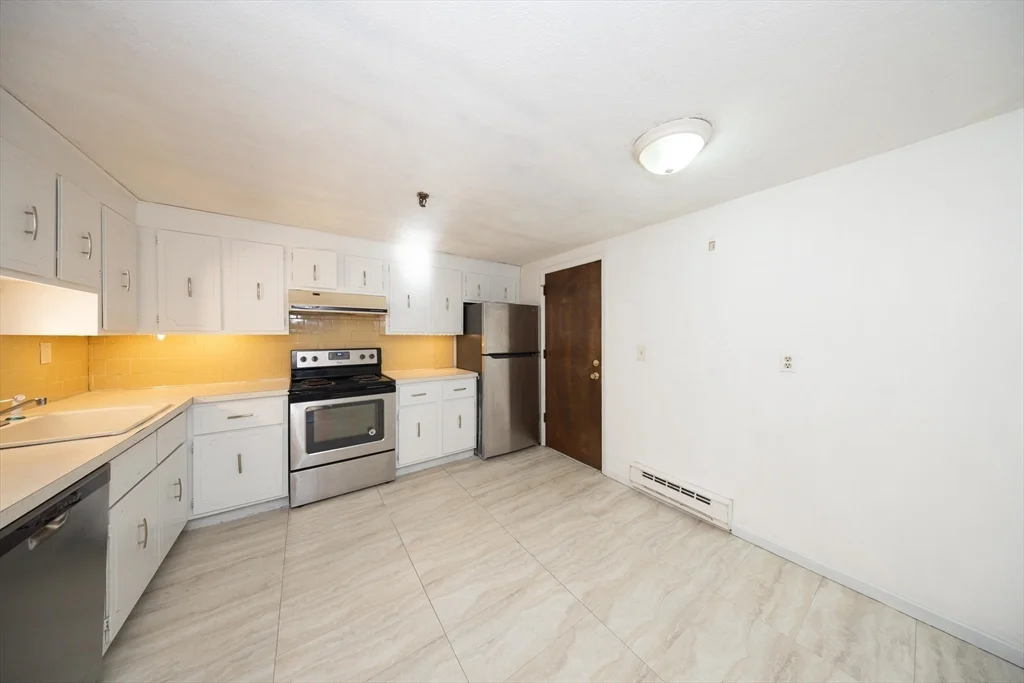 2 bed, 1 bath apartment for rent at 53 Swanson Ct Unit 11C, Boxborough — photo 9 of 31