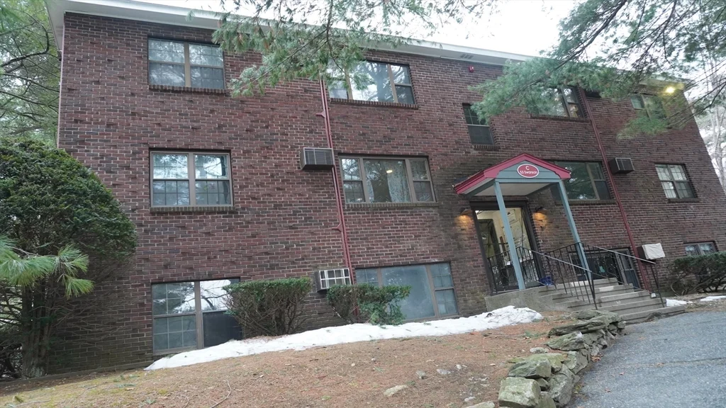 2 bed, 1 bath apartment for rent at 53 Swanson Ct Unit 36C, Boxborough