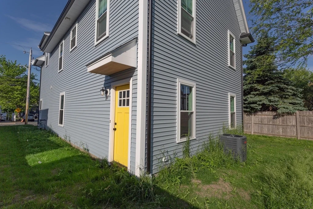 1 bed, 1 bath apartment for rent at 53 Tapley Ave Unit 2, Revere — photo 10 of 10