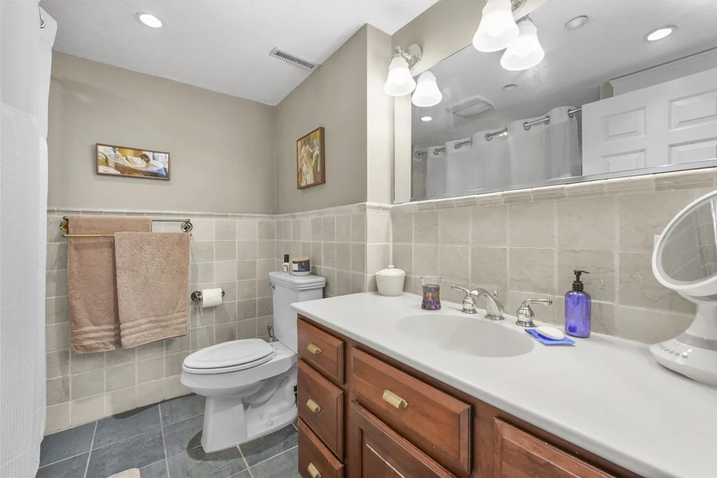 1 bed, 1 bath apartment for rent at 53 Thomas Park Unit 1, South Boston — photo 18 of 20