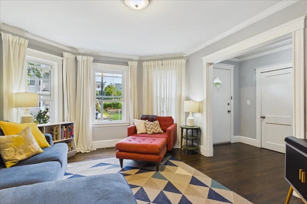 2 bed, 1 bath apartment for rent at 53 Torrey Unit 1, Dorchester — photo 3 of 24