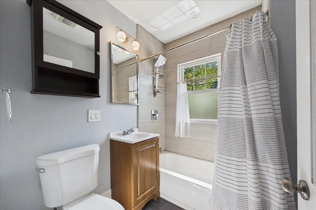 2 bed, 1 bath apartment for rent at 53 Torrey Unit 1, Dorchester — photo 17 of 24