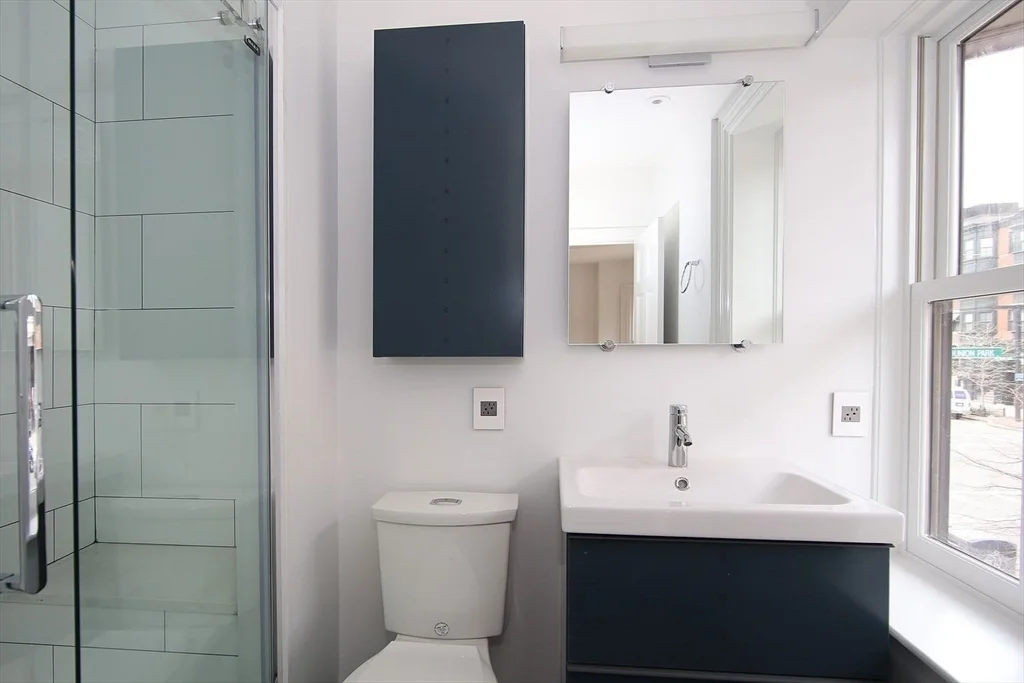 2 bed, 2 bath apartment for rent at 53 Union Park Unit 1, South End — photo 10 of 14