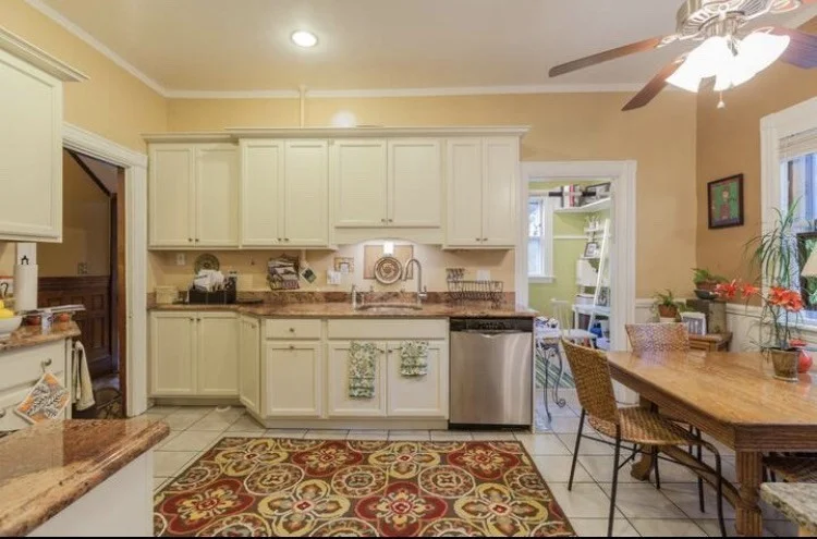 2 bed, 1 bath apartment for rent at 53 University Rd Unit 1, Beaconsfield