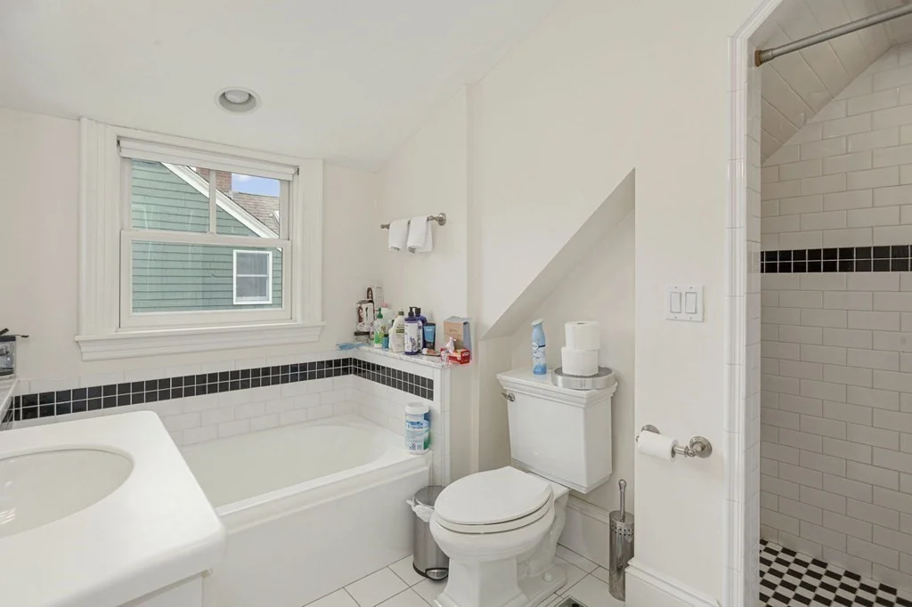 3 bed, 2 bath apartment for rent at 53 Upland Rd Unit 53, Avon Hill — photo 21 of 22