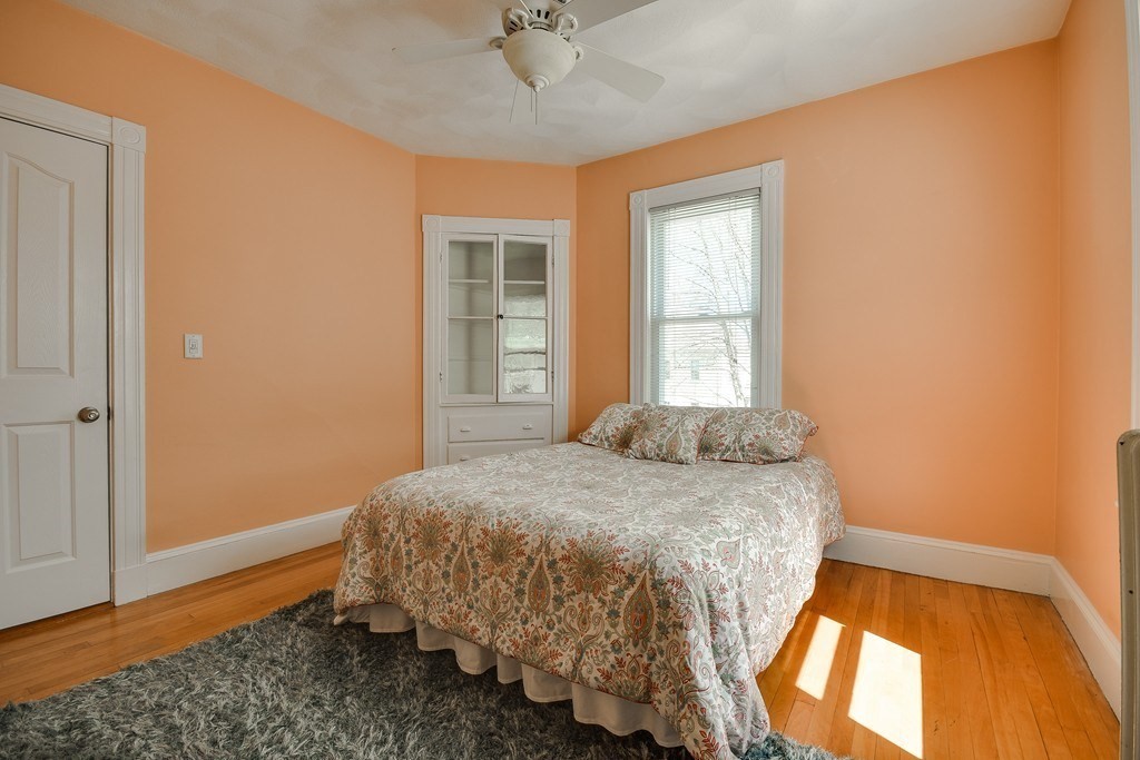 2 bed, 1 bath apartment for rent at 53 Wellington St Unit 3, Waltham — photo 10 of 17