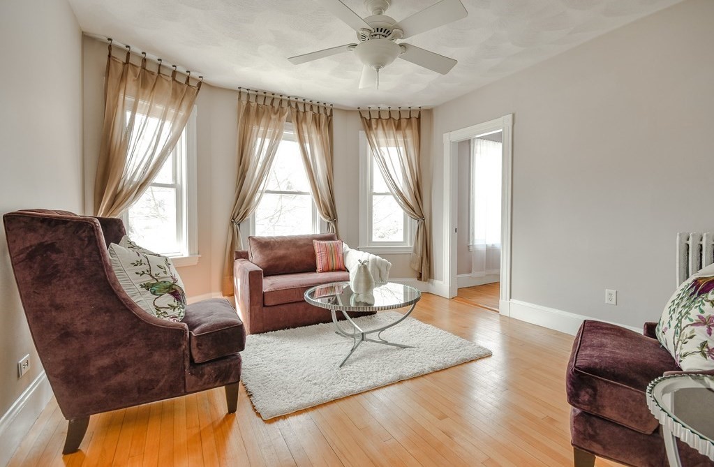 2 bed, 1 bath apartment for rent at 53 Wellington St Unit 3, Waltham — photo 8 of 17