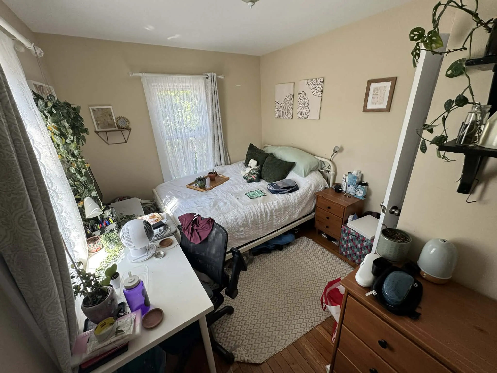 3 bed, 1 bath apartment for rent at 53 West Seventh St Unit 2, South Boston — photo 2 of 10