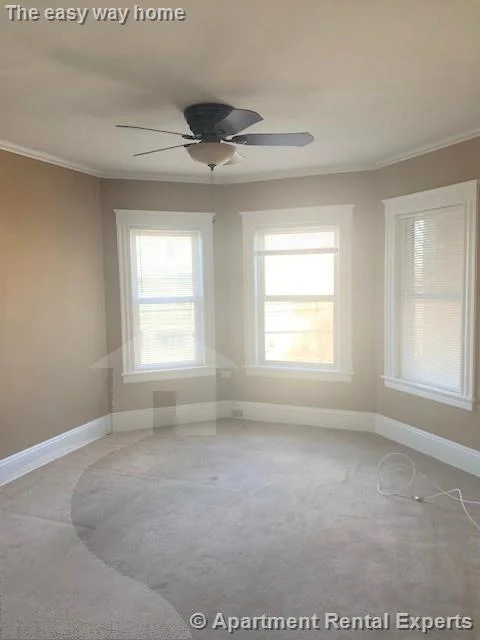 3 bed, 1 bath apartment for rent at 53 Winchester St Unit 2, Tufts — photo 4 of 13