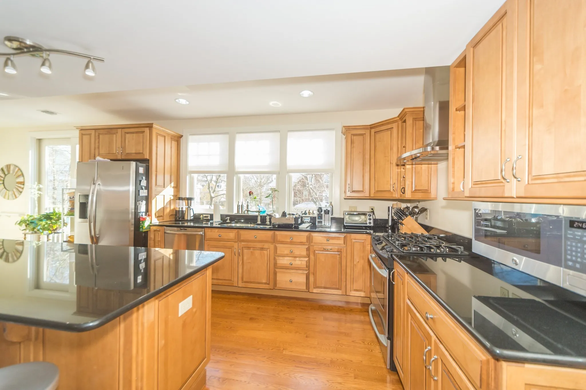 3 bed, 2.5 bath apartment for rent at 53 Winslow Rd Unit A, North Brookline — photo 7 of 9