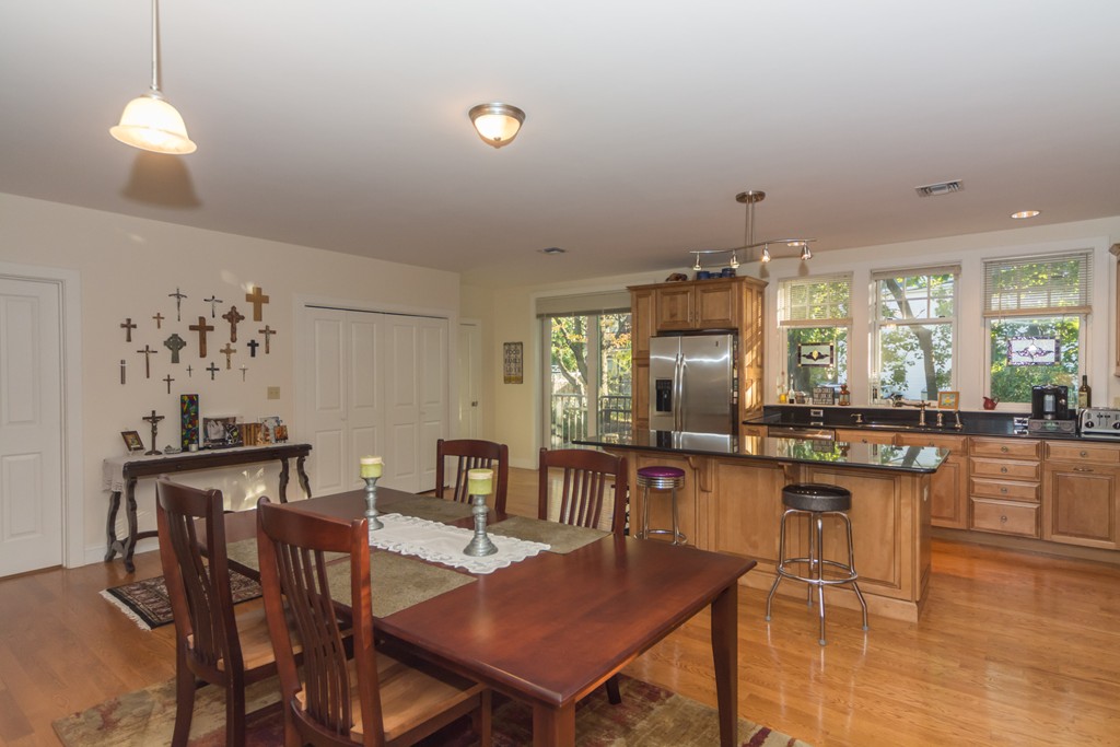 3 bed, 2.5 bath apartment for rent at 53 Winslow Rd Unit B, North Brookline — photo 2 of 11